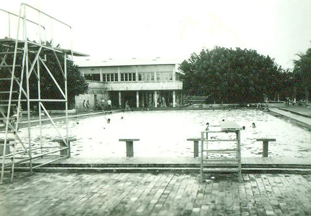 Piscina Do Clube Ol Mpico De Maring