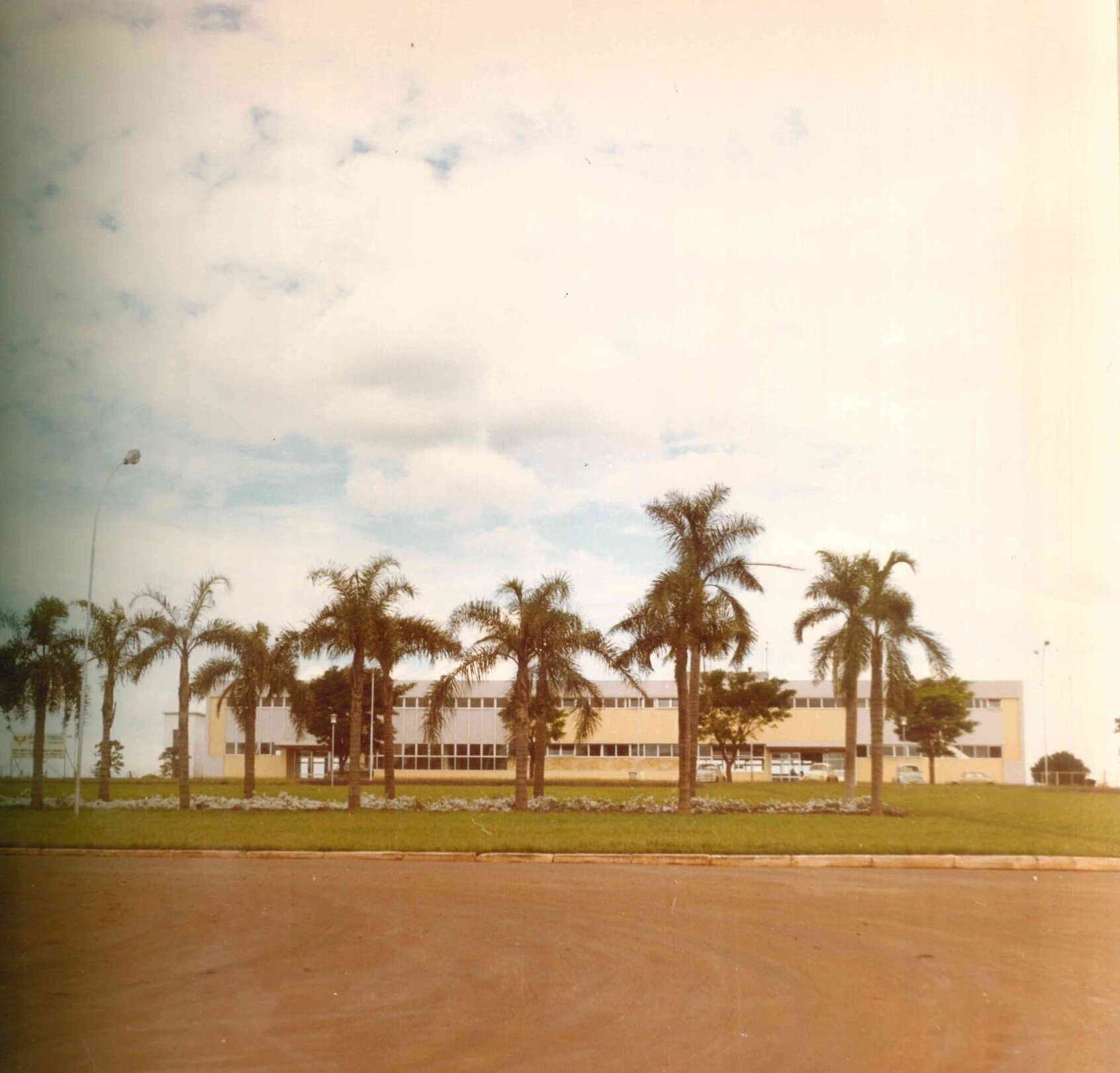Aeroporto Regional Gastão Vidigal - Década de 1970